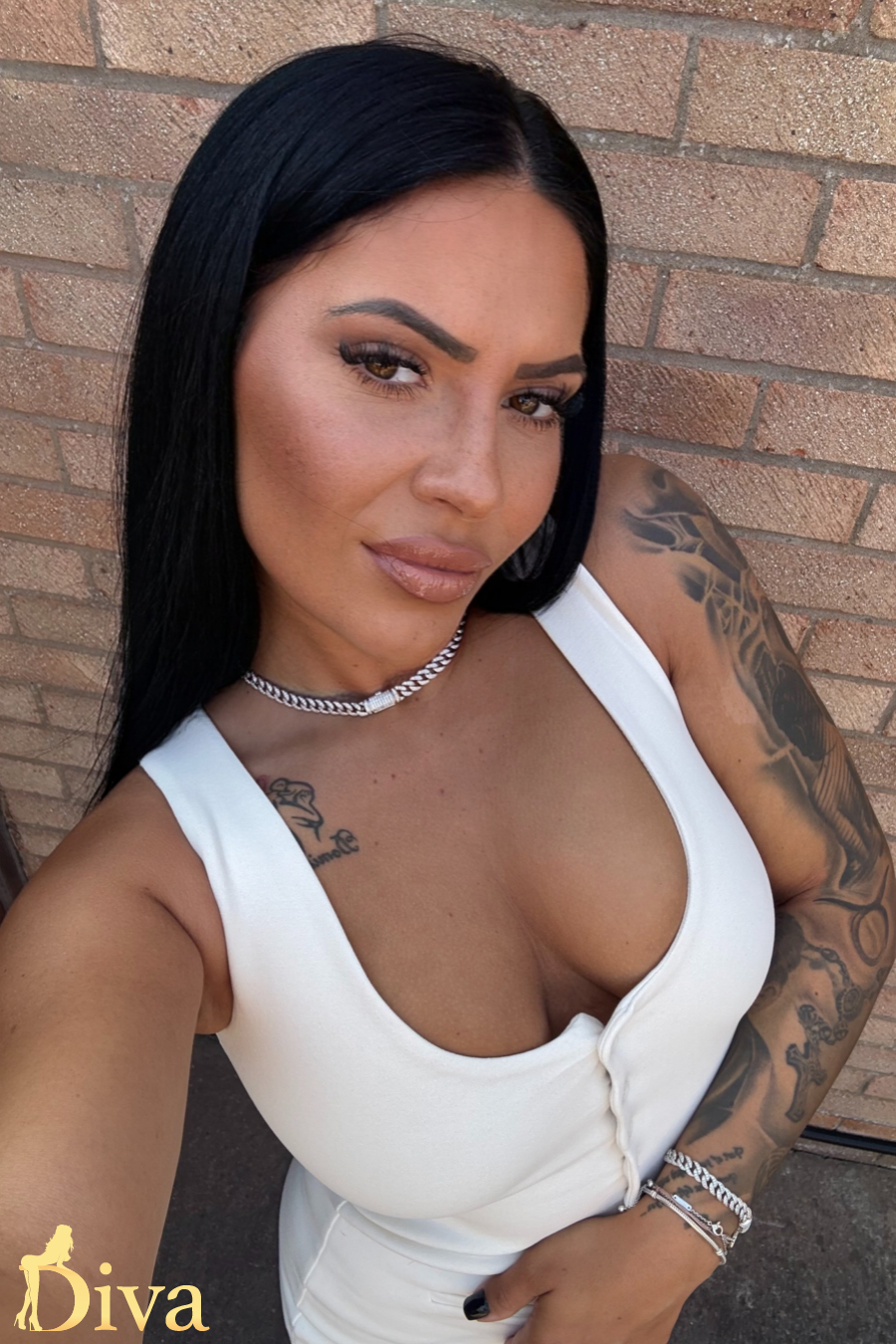 brunette-bayswater-elnet-r17604678218916-0002.jpeg