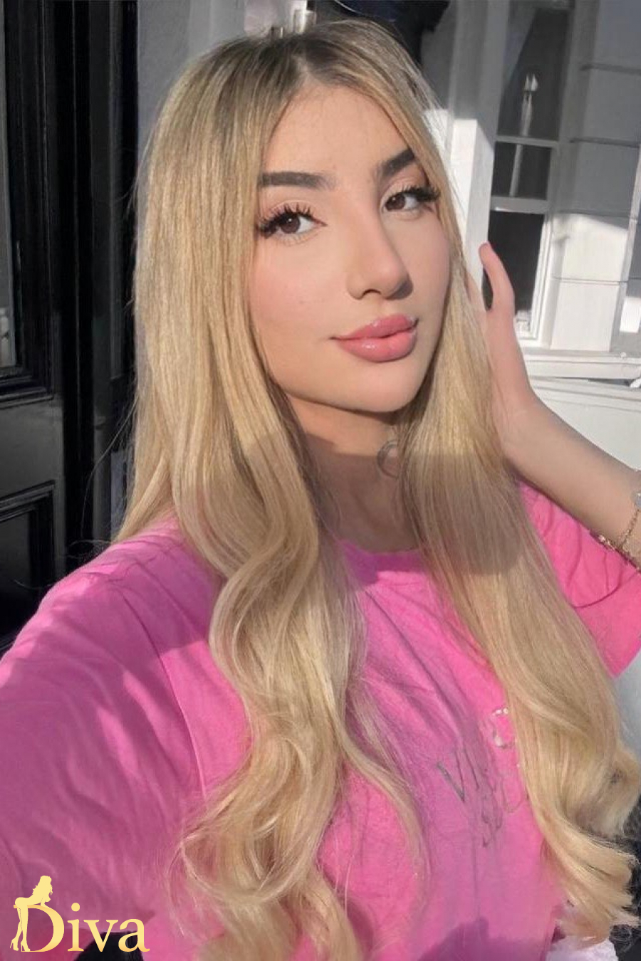 blonde-south-kensington-earls-court-gloucester-road-luxia-r17294138194769-0001.jpeg