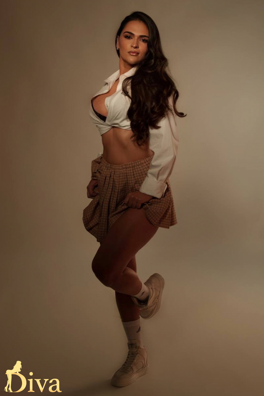 brunette-edgware-road-bakerloo-bordo-r17360724872701-0002.jpeg