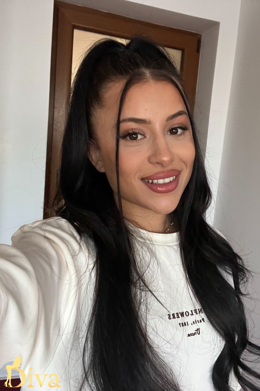 brunette-edgware-road-marylebone-baker-street-marble-arch-ralfa-r17696212310449-0002.jpeg