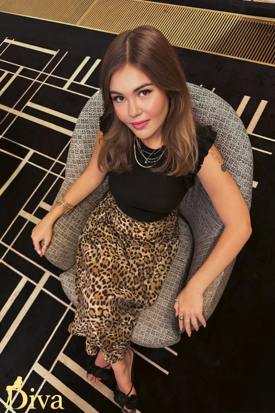 light-brown-earls-court-gloucester-road-high-street-kensington-south-kensington-smorodina-r17663471402697-0002.jpg