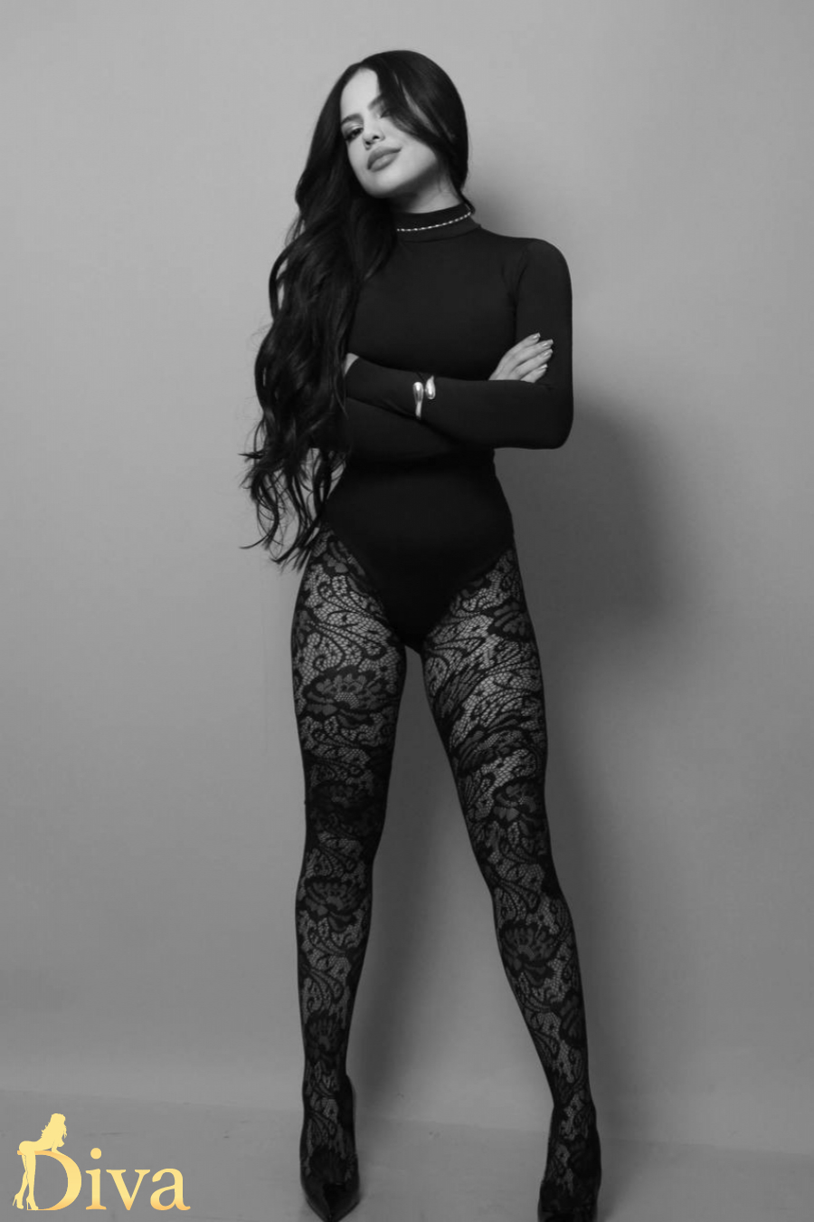 brunette-covent-garden-fides-r17823012105673-0002.jpg