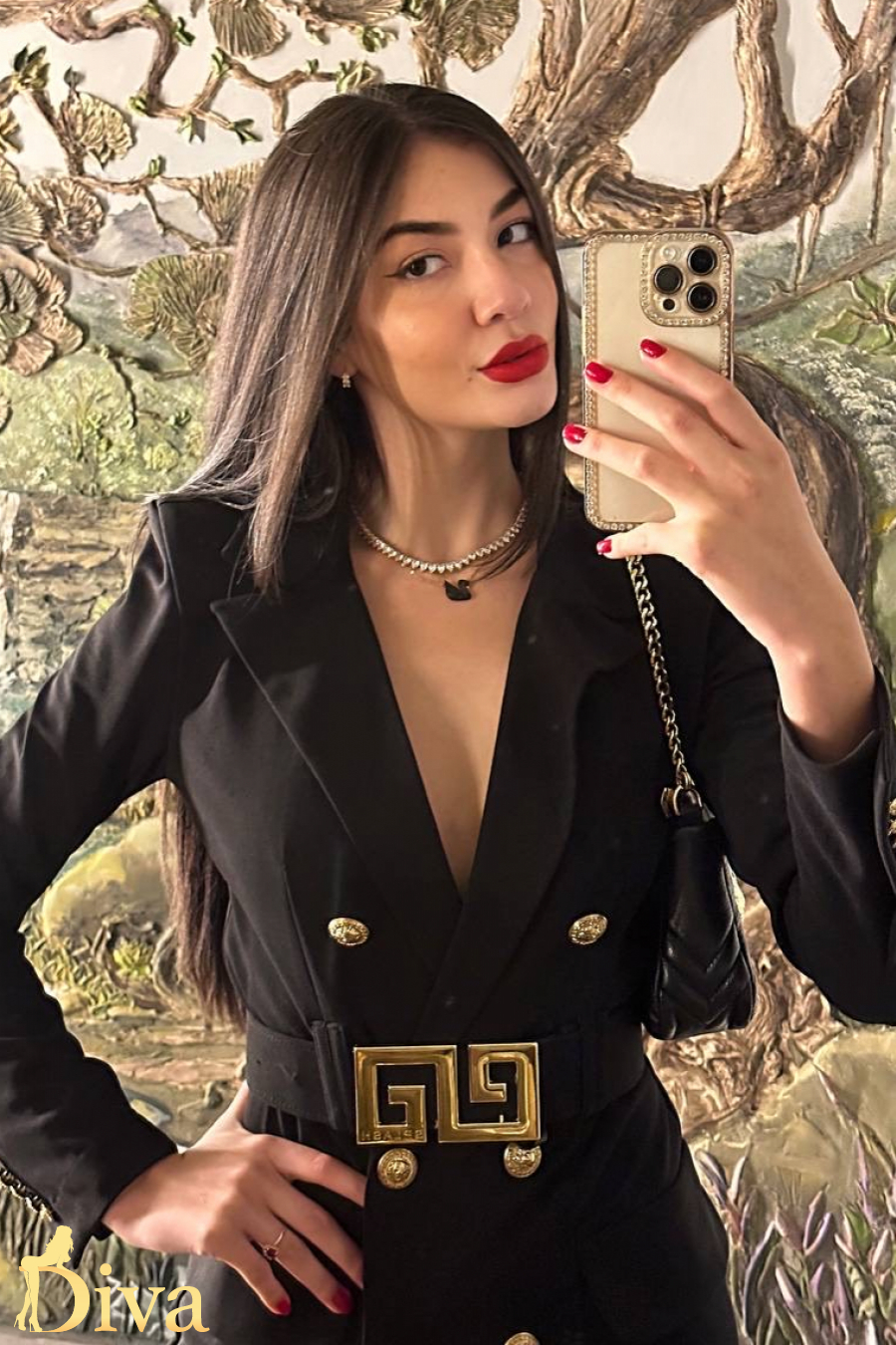 brunette-sloane-square-south-kensington-knightsbridge-grace-r17602011177242-0002.jpeg