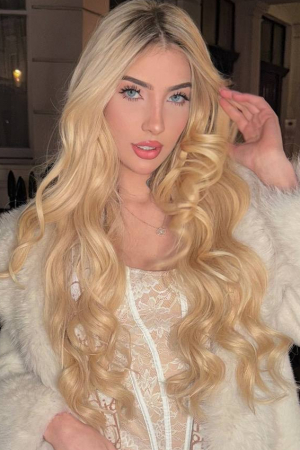 Luxia