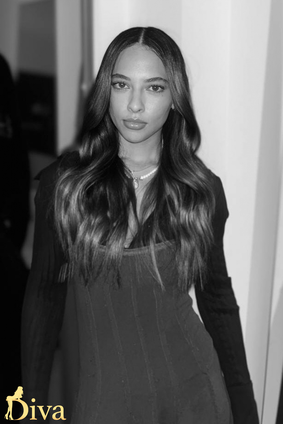 brunette-golders-green-hampstead-willesden-green-lorenza-r17483355073807-0001.jpeg