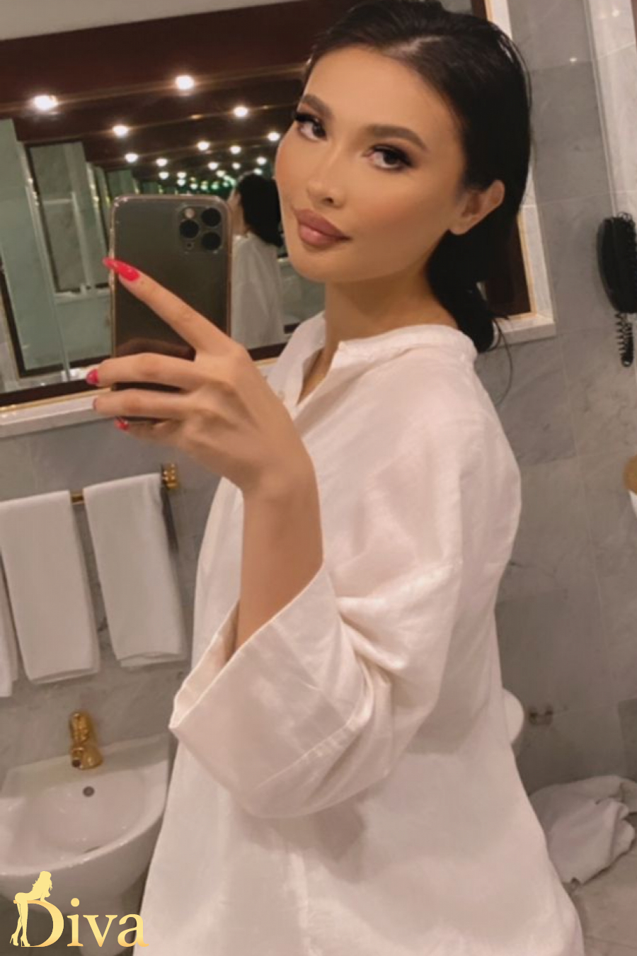 brunette-azargul-r16972417754792-0001.jpg