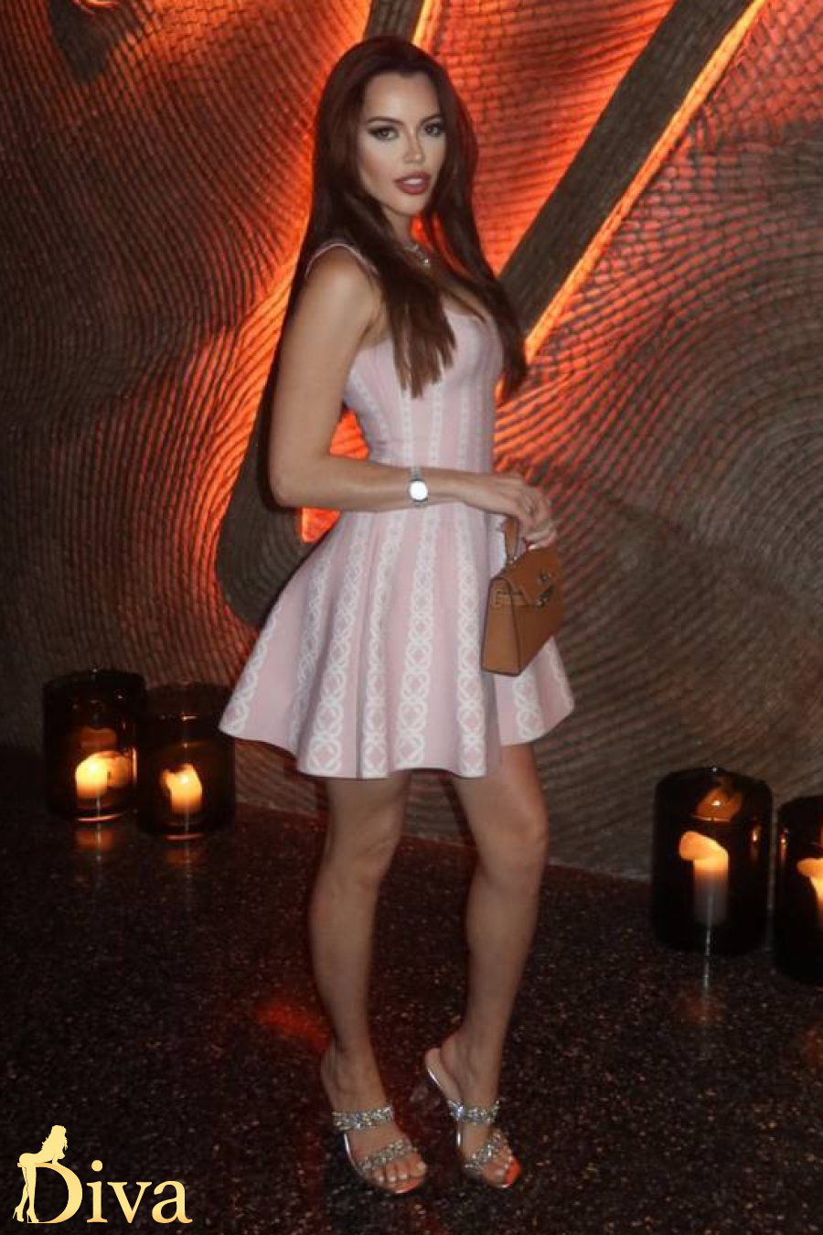 redhead-notting-hill-gate-maricia-r17697126886803-0002.jpg