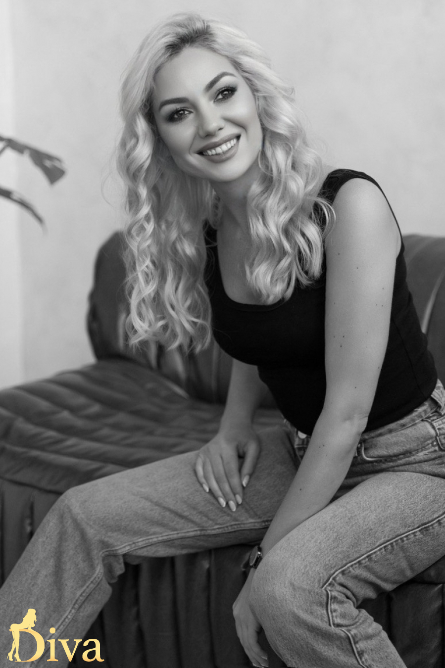 blonde-earls-court-west-kensington-rada-r17667733632872-0002.jpg
