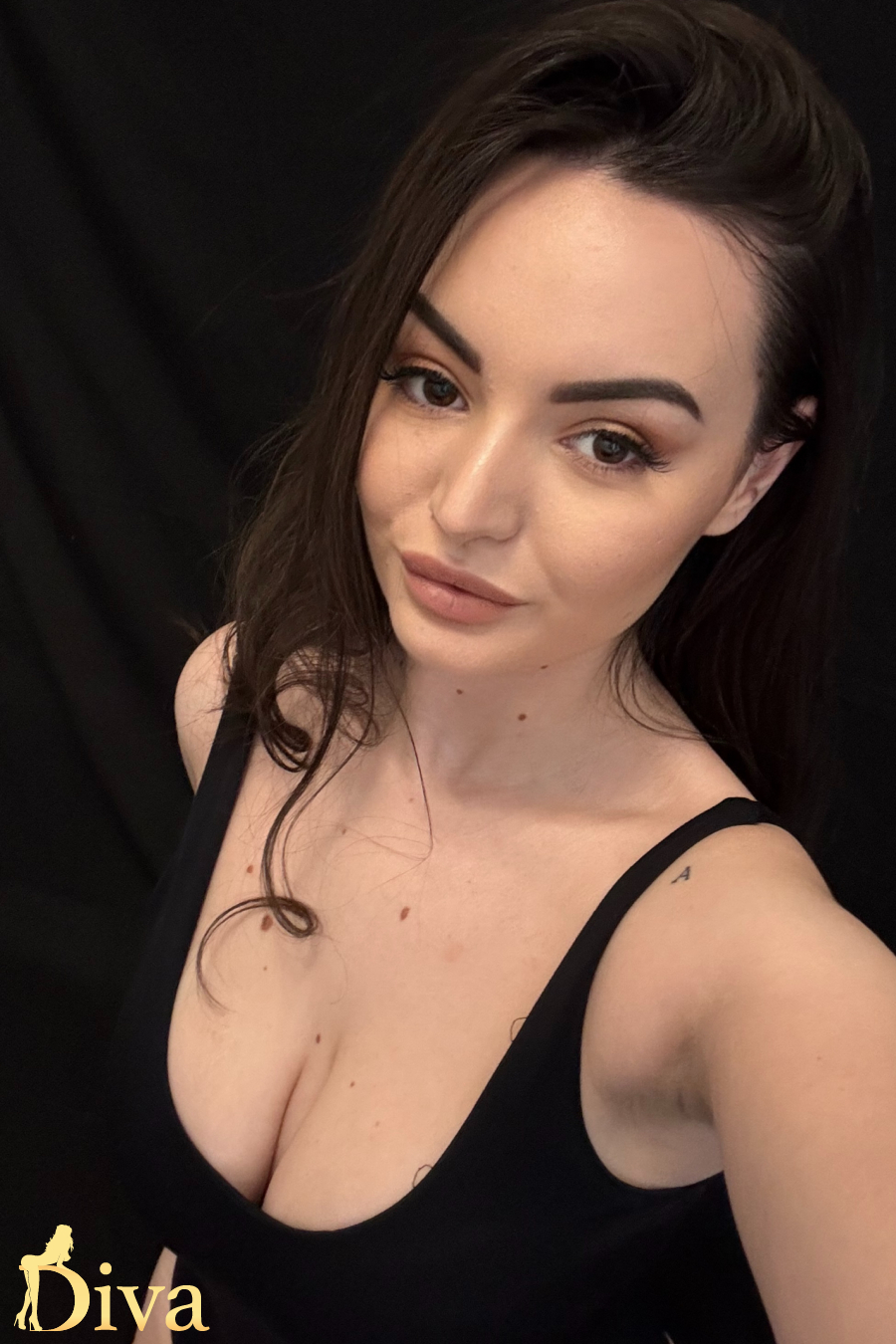brunette-earls-court-gloucester-road-high-street-kensington-odisseya-r17394737725774-0001.jpeg
