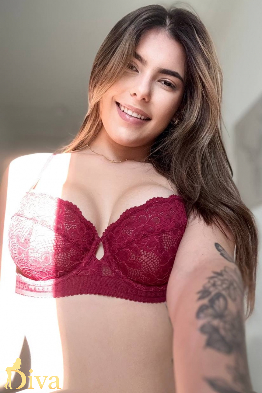 brunette-west-kensington-oneida-r17591647574496-0002.jpeg
