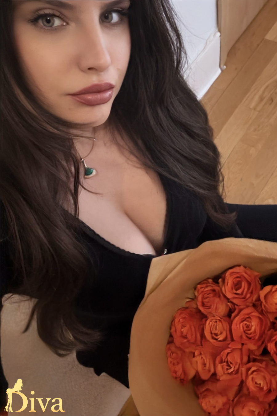 brunette-bayswater-queensway-notting-hill-gate-royal-oak-malena-r17628669739063-0001.jpeg