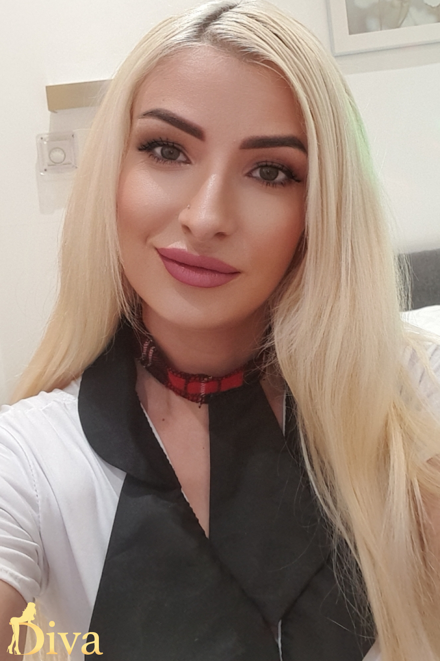blonde-earls-court-gloucester-road-south-kensington-west-brompton-varlama-r17409341967598-0001.jpg