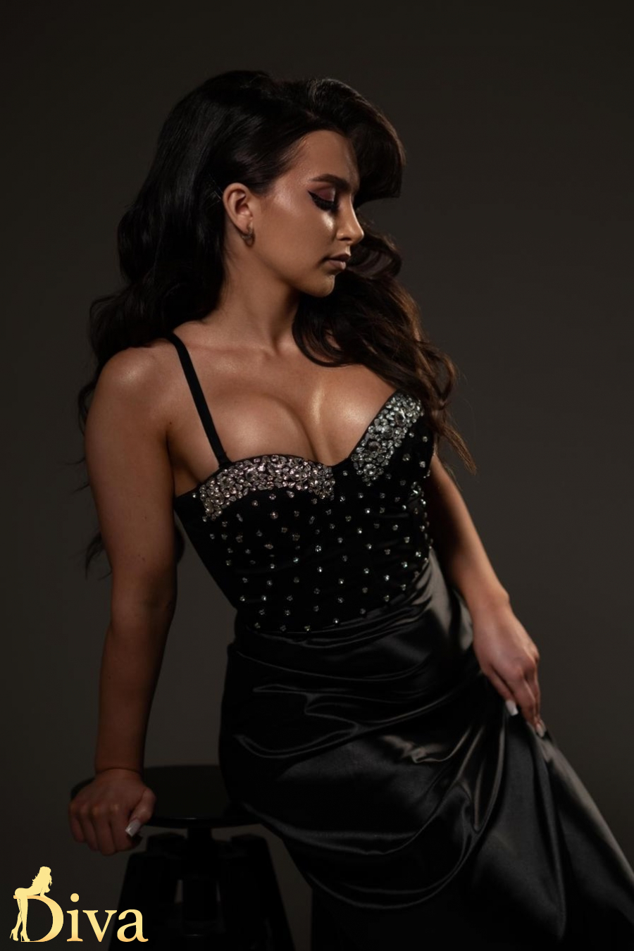 brunette-earls-court-gloucester-road-west-brompton-agora-r17575199014984-0002.jpg