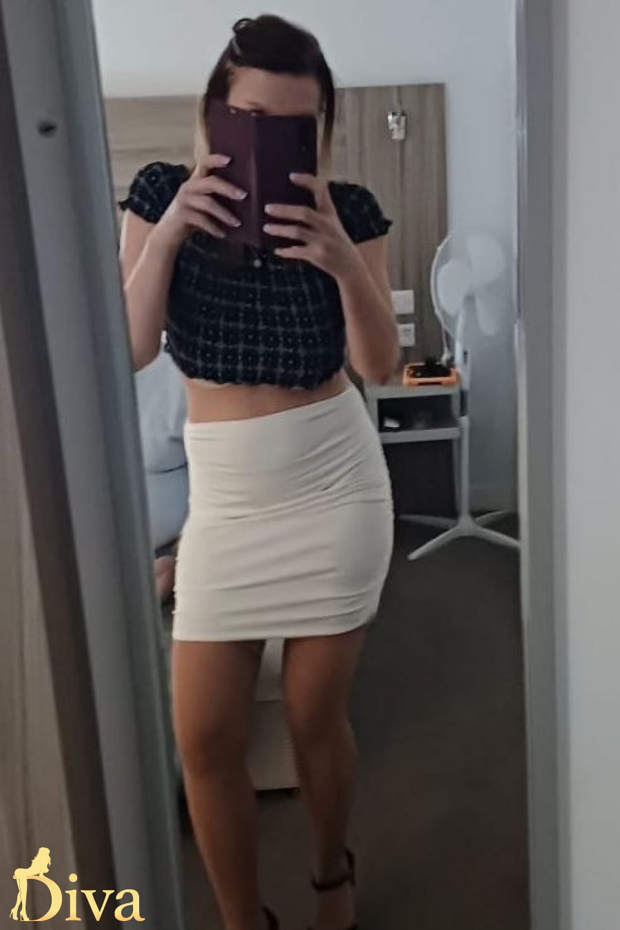 light-brown-outcalls-only-knightsbridge-victoria-hyde-park-corner-tistel-r17790462990533-0001.jpg