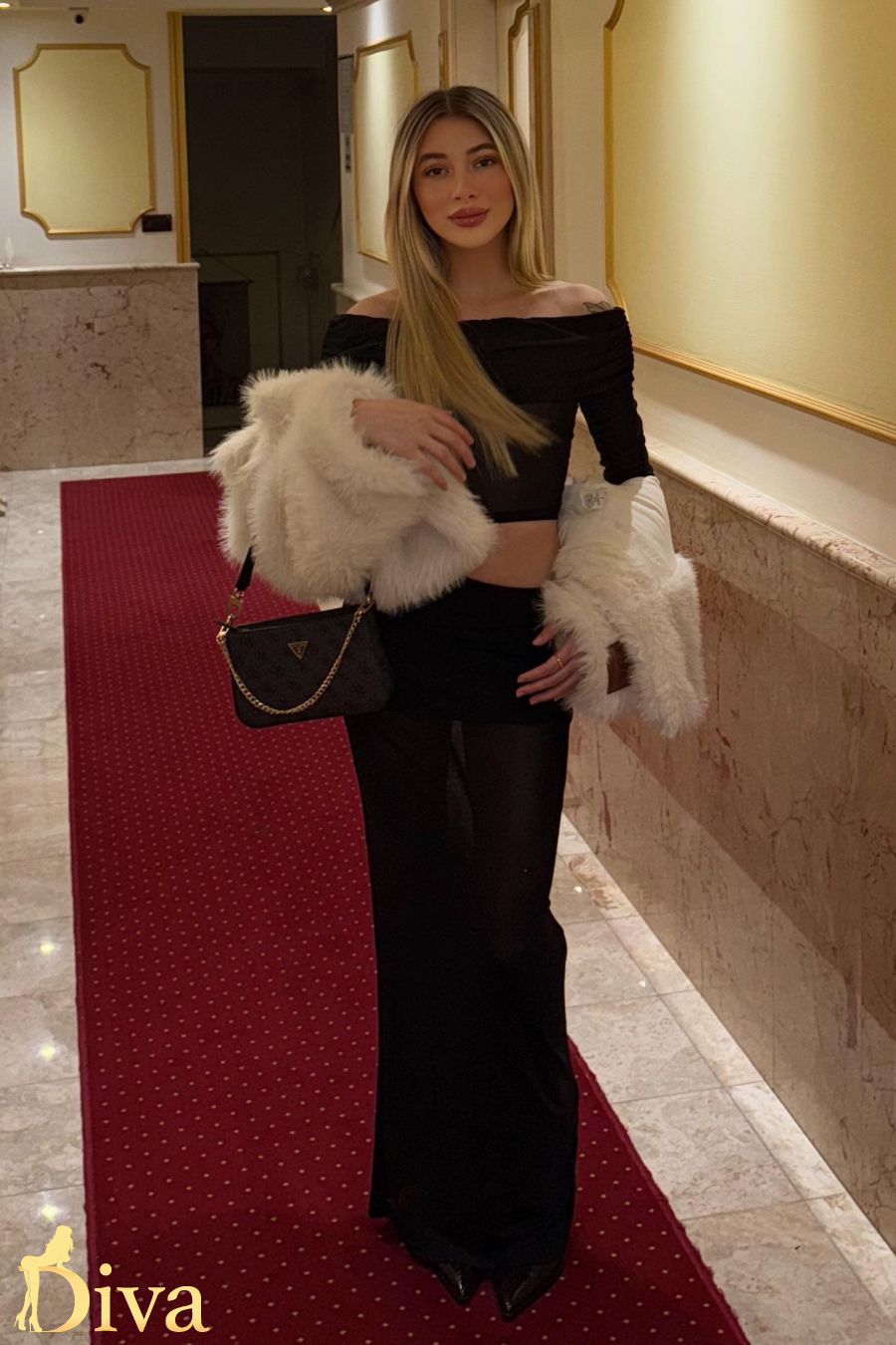 blonde-nine-elms-vauxhall-battersea-power-lisamora-r17613952481493-0002.jpeg