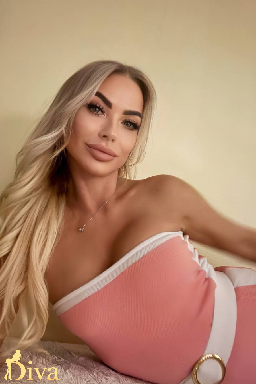 blonde-earls-court-gloucester-road-south-kensington-west-brompton-ibiza-r17392975700542-0002.jpg