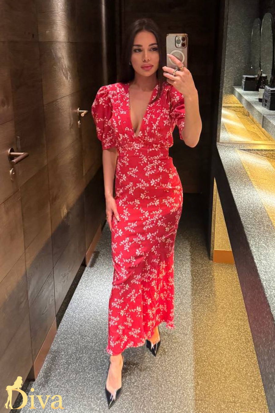 brunette-edgware-road-marylebone-baker-street-marika-r17506062422394-0001.jpg