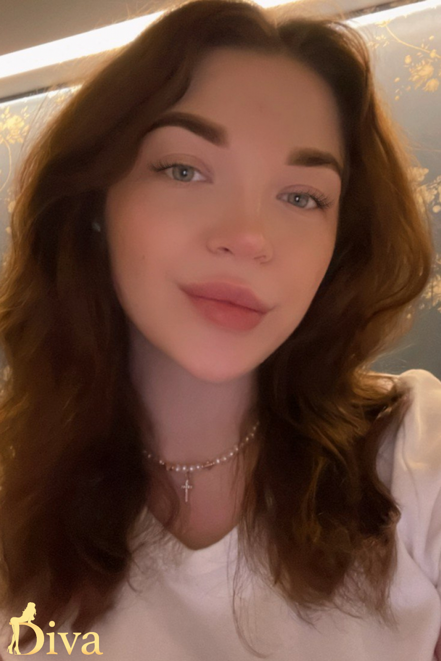 brunette-gloucester-road-high-street-kensington-south-kensington-braelyn-r17503473608369-0003.jpg