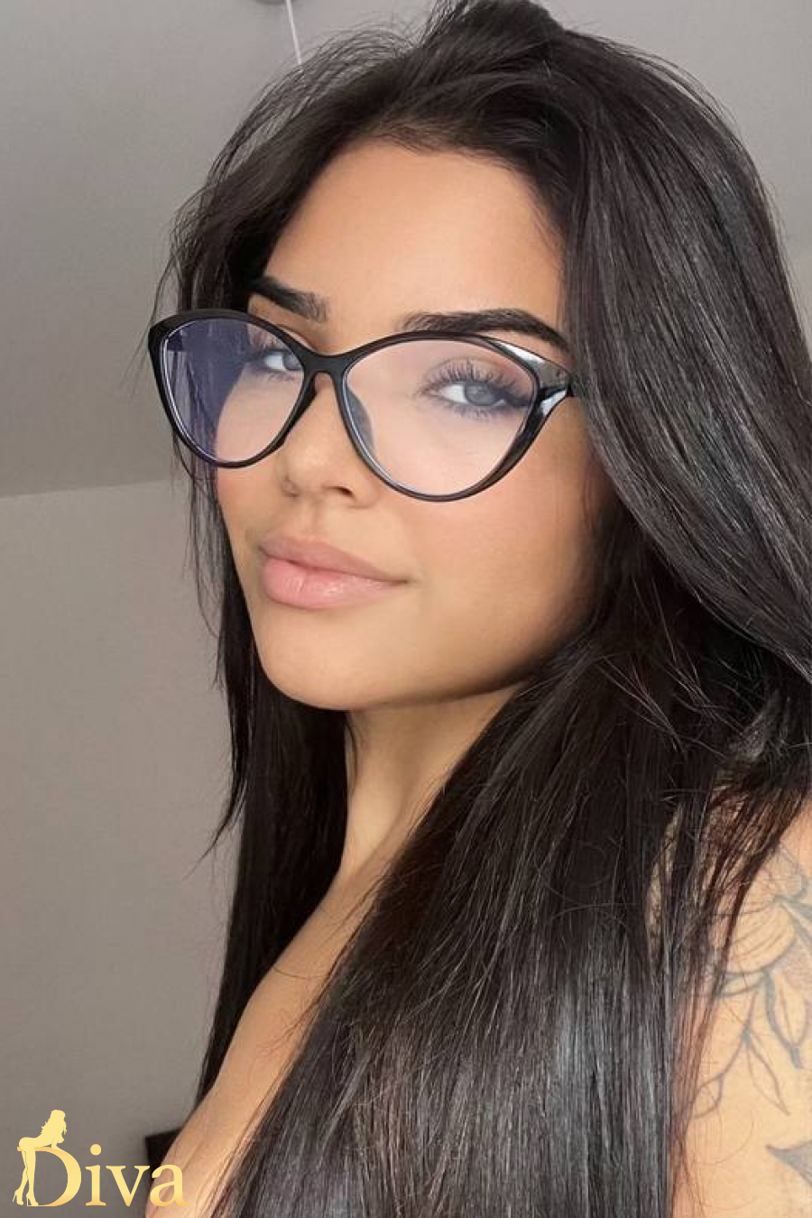 brunette-acton-town-bravia-r17674667749018-0003.jpg