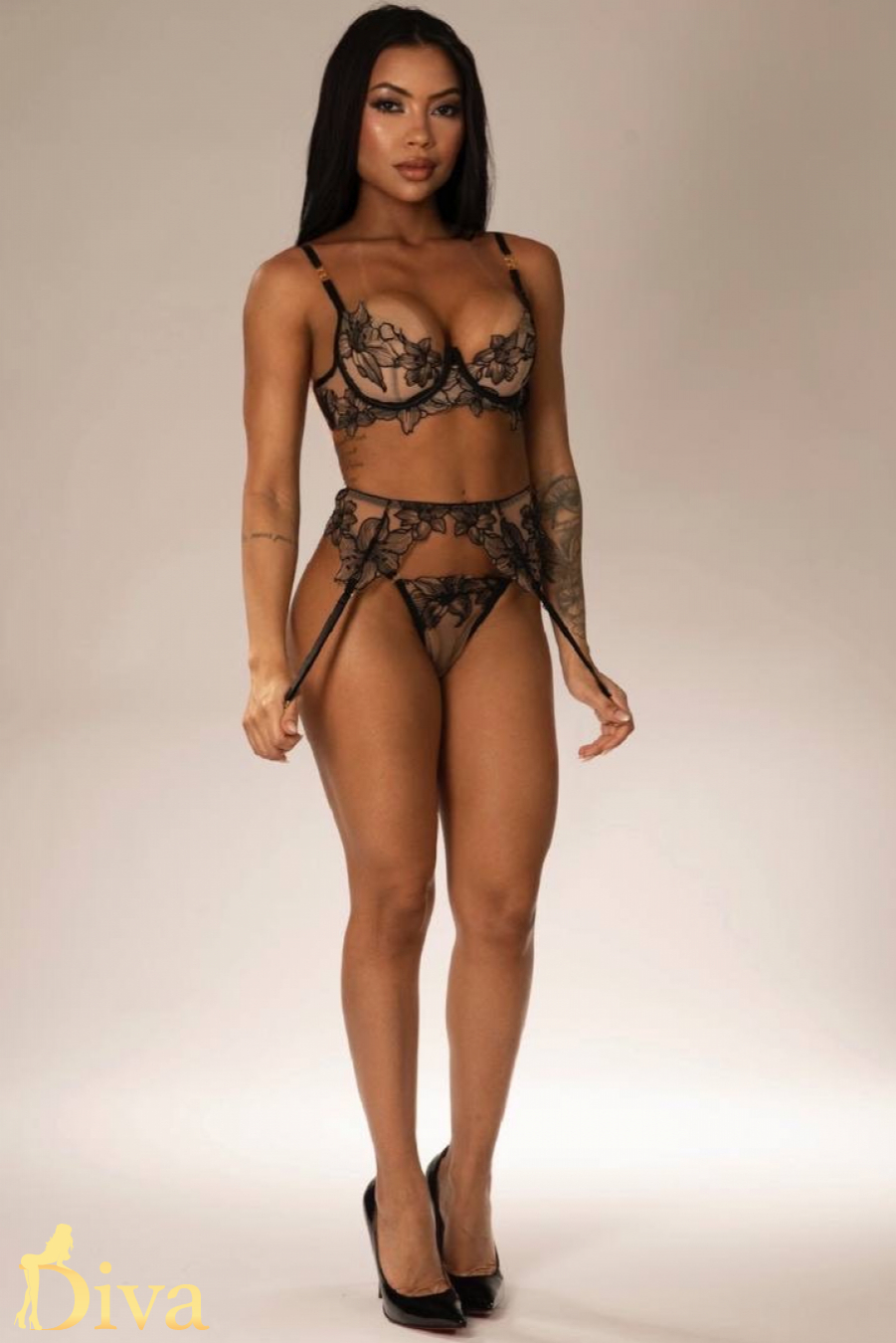 brunette-west-kensington-west-brompton-barons-court-taron-r17653707896018-0002.jpeg