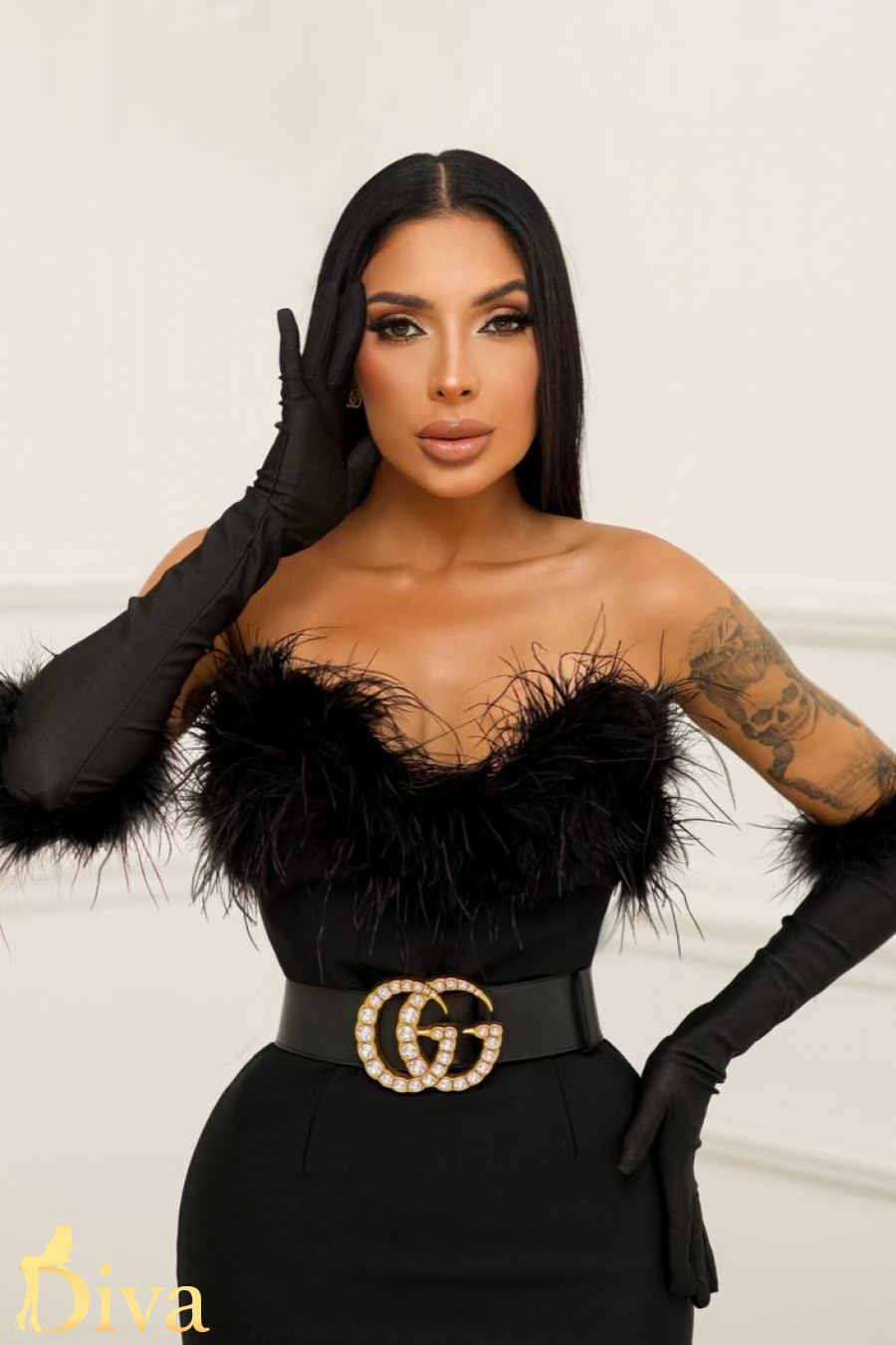brunette-high-street-kensington-earls-court-kensington-olympia-holland-park-lucky-r17770420376865-0001.jpeg