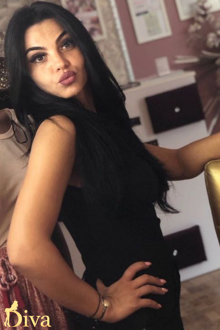 brunette-paddington-lancaster-gate-bayswater-queensway-khloe-r16973658387351-0005.jpg