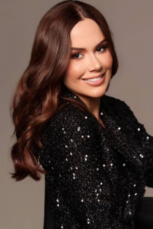 brunette-earls-court-west-brompton-gloucester-road-south-kensington-lark-r17763261502527-0002.jpg