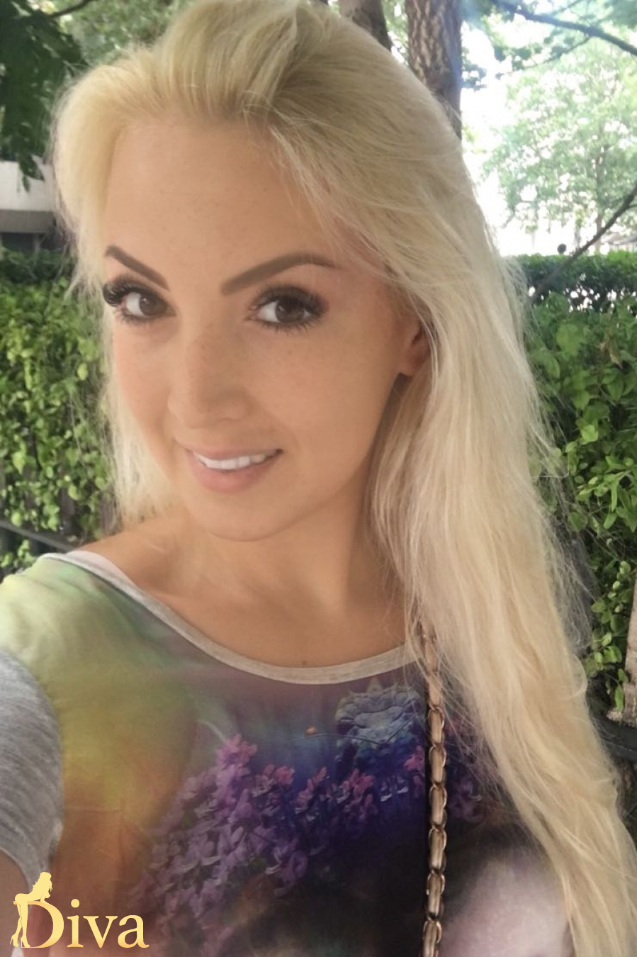 blonde-earls-court-gloucester-road-west-kensington-west-brompton-astoria-r16974686538279-0016.jpg