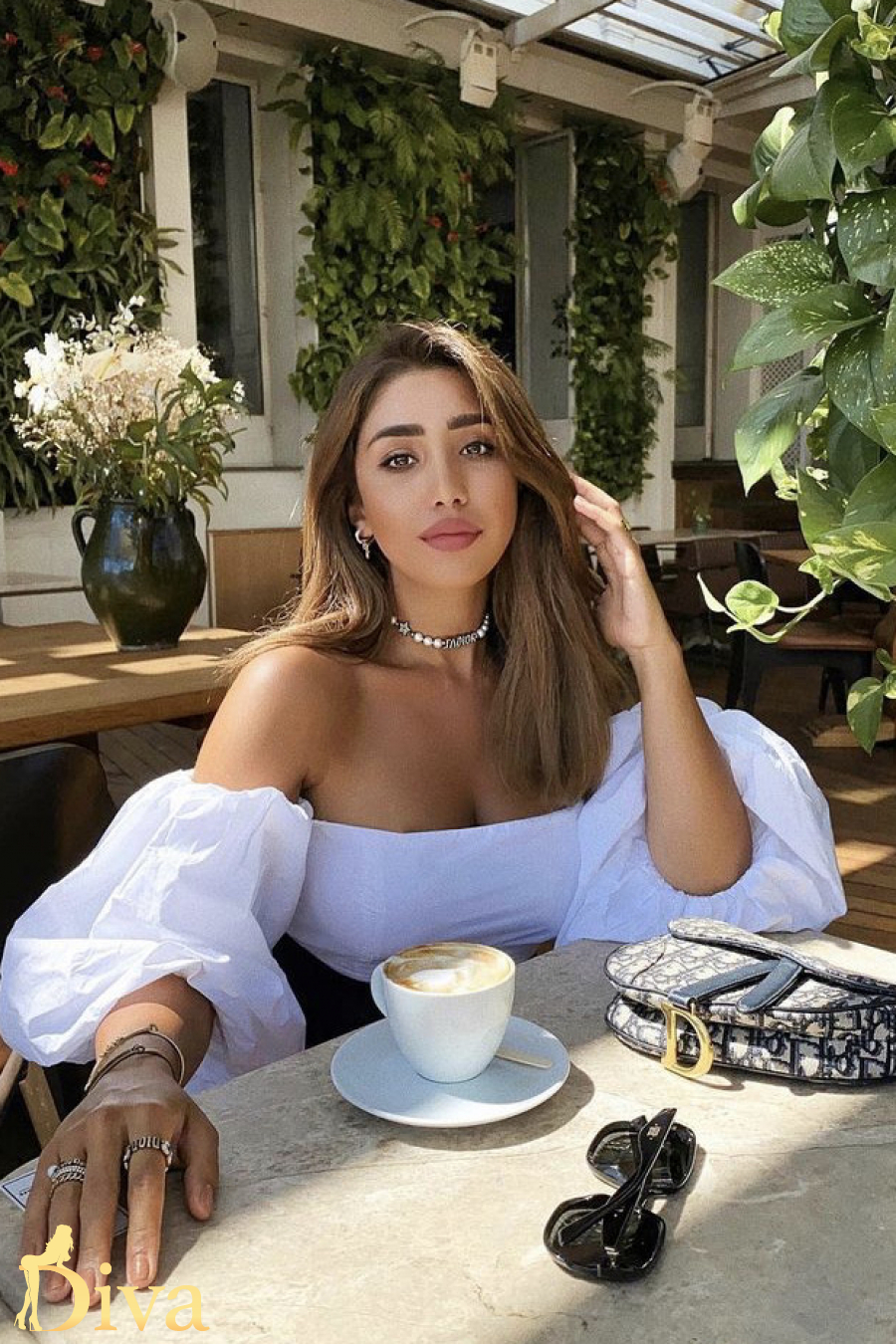 brunette-knightsbridge-south-kensington-gloucester-road-amelie-r16973222655459-0003.jpeg