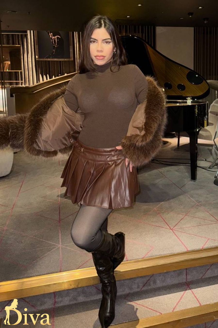 brunette-victoria-st-jamess-park-pimlico-belluna-r17656379146212-0001.jpeg