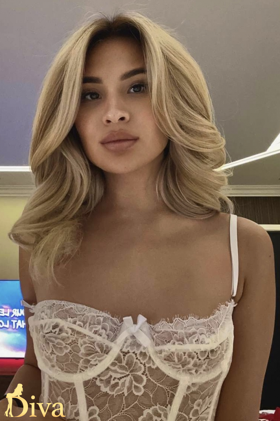 blonde-gloucester-road-south-kensington-earls-court-yaroslava-r17767809401503-0001.jpg