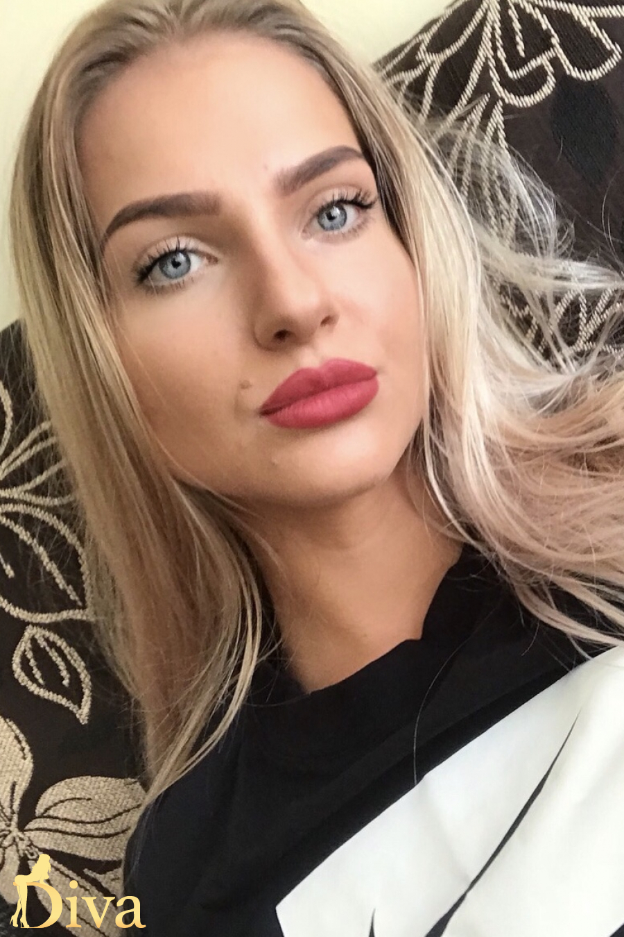 blonde-edgware-road-marylebone-baker-street-marble-arch-marcela-r16974667393602-0013.jpg