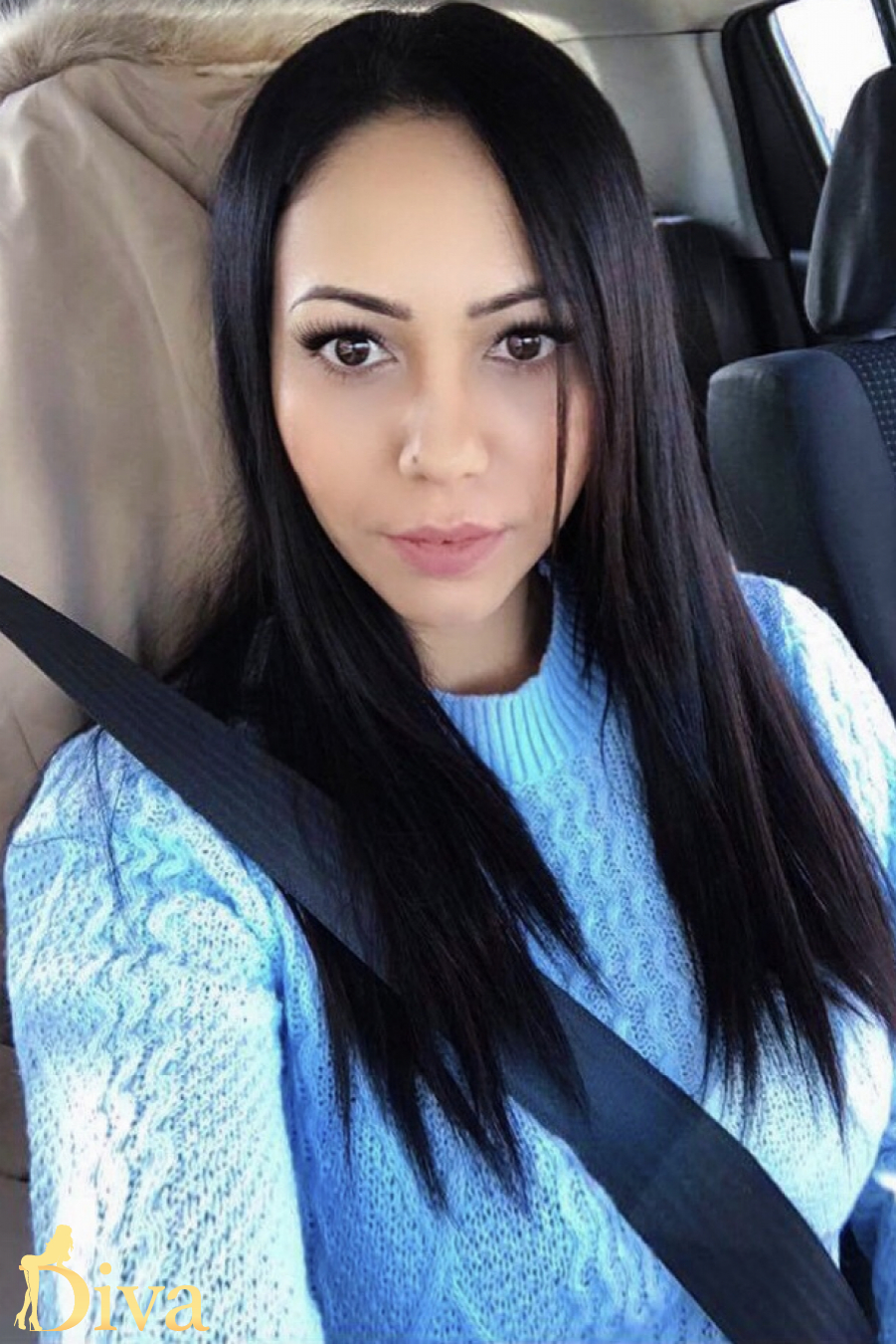 brunette-bayswater-rumba-r16974694762452-0008.jpeg