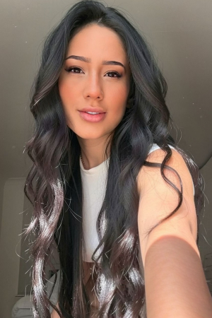 brunette-gloucester-road-south-kensington-earls-court-high-street-kensington-insta-r17788633361566-0002.jpg