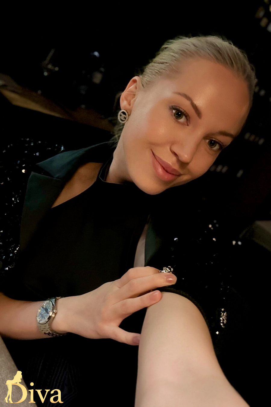 blonde-earls-court-high-street-kensington-west-kensington-gloucester-road-silver-r17709216067416-0001.jpg