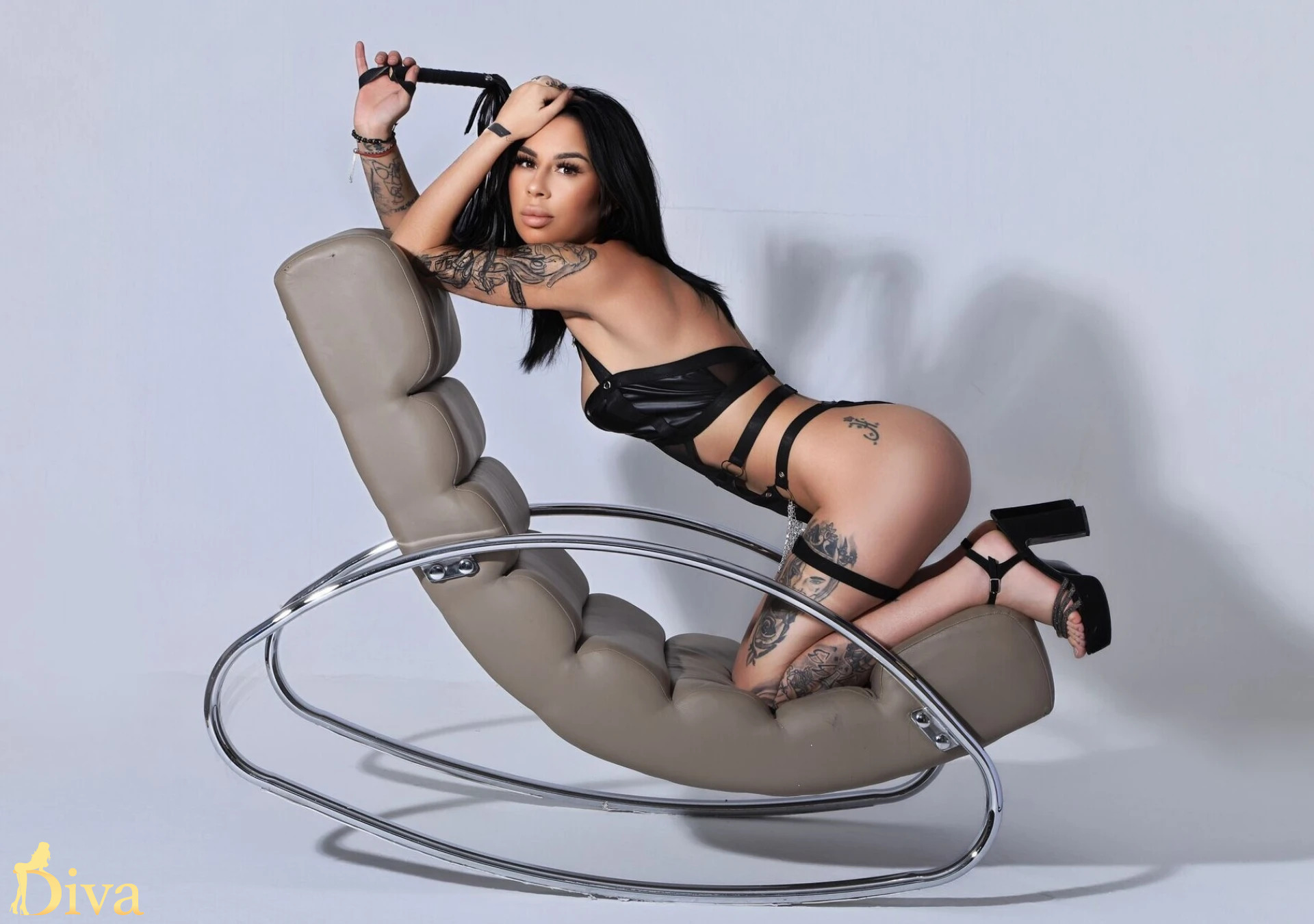 brunette-bayswater-embata-r17658177502096-0001.jpeg