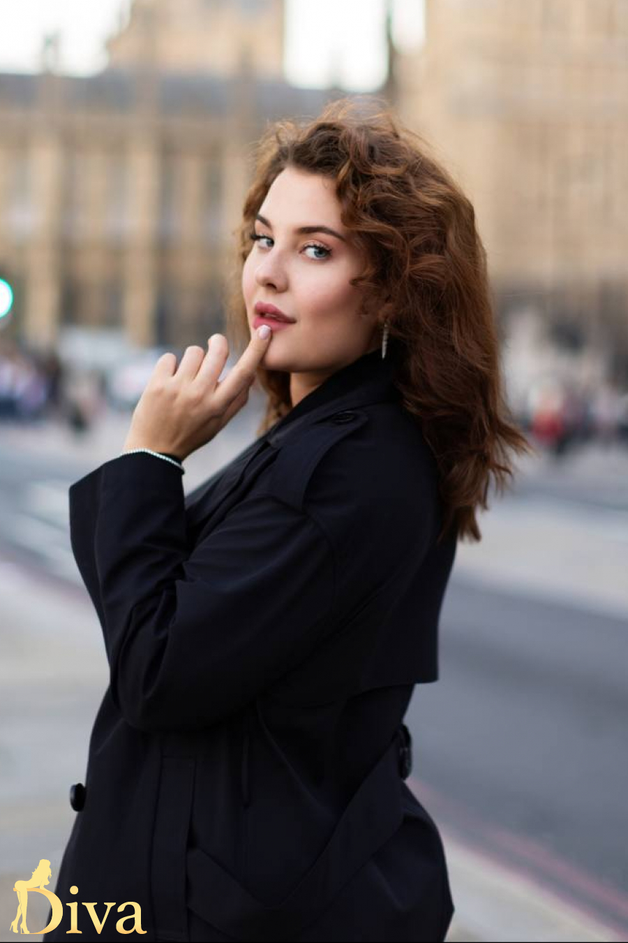 brunette-high-street-kensington-kensington-olympia-gloucester-road-earls-court-ritta-r17606037512500-0001.jpg
