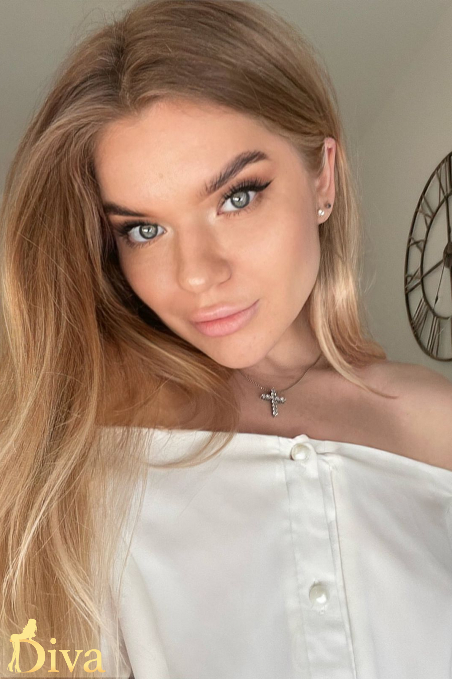 blonde-west-brompton-earls-court-fulham-broadway-amelia-r16973188376735-0001.jpeg
