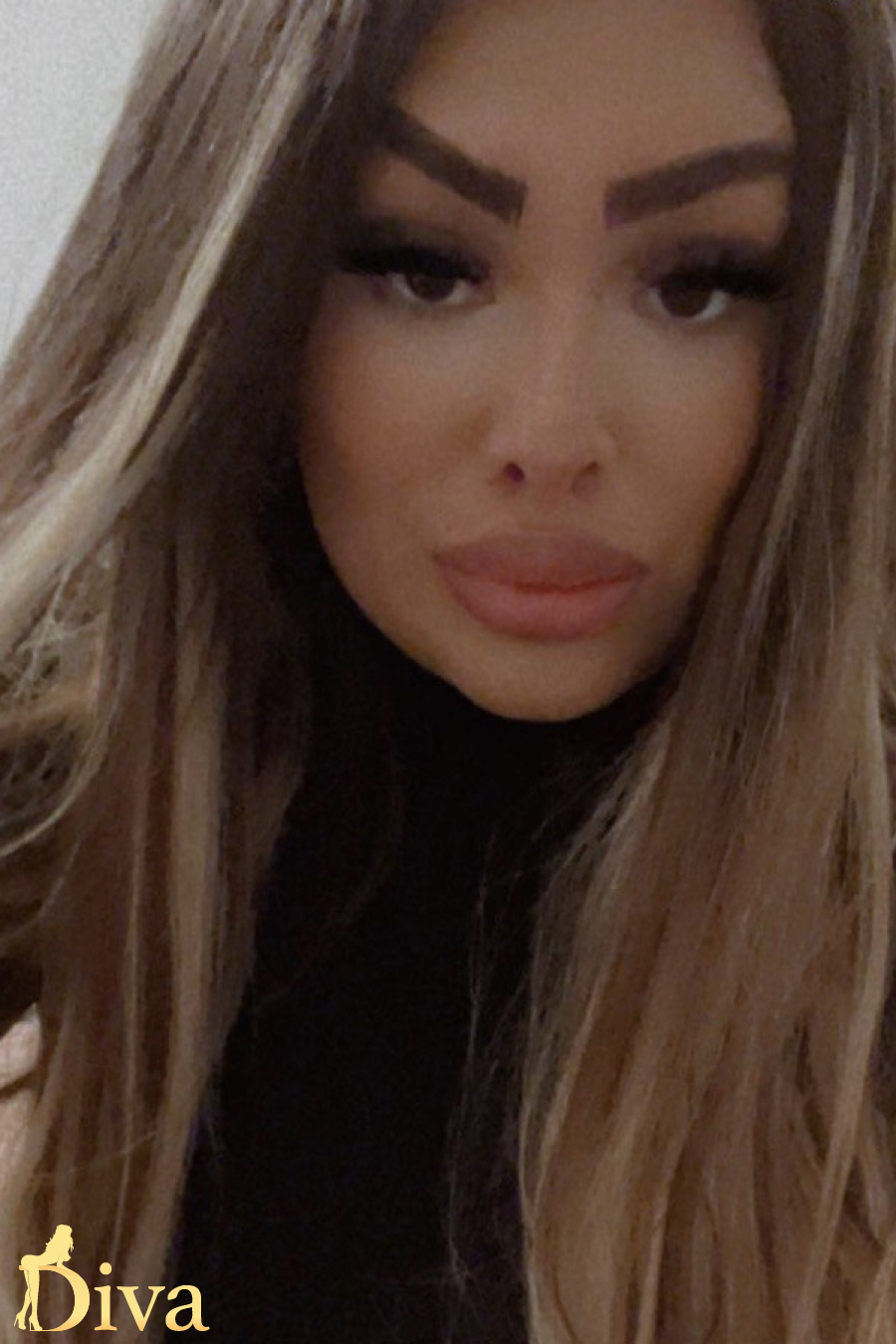 light-brown-earls-court-gloucester-road-west-brompton-west-kensington-rotonda-r17050021349172-0001.jpg