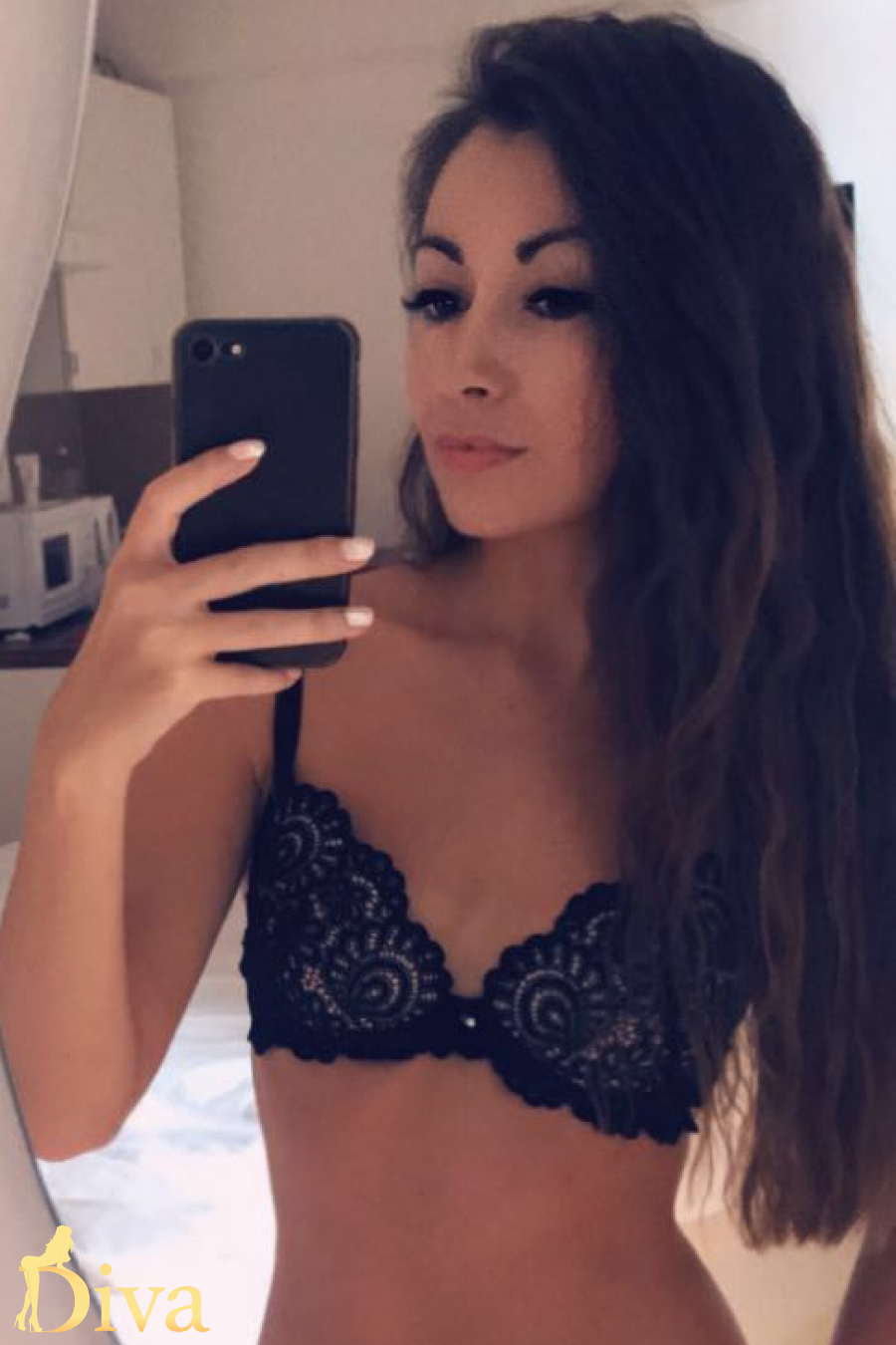 brunette-earls-court-gloucester-road-kensington-maisie-r16974949044655-0004.jpeg
