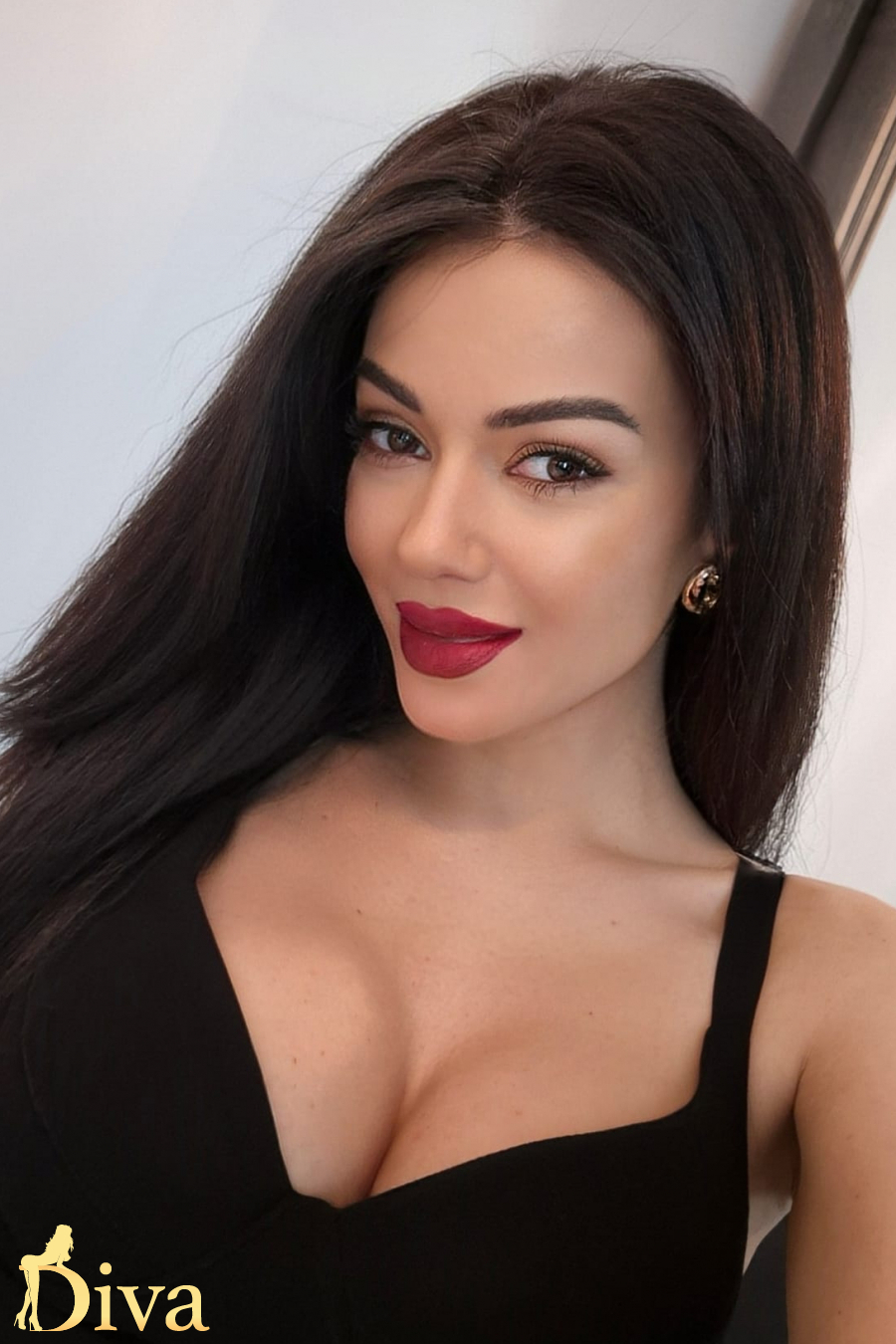 brunette-gloucester-road-south-kensington-earls-court-knightsbridge-giana-r17715896023404-0003.jpg