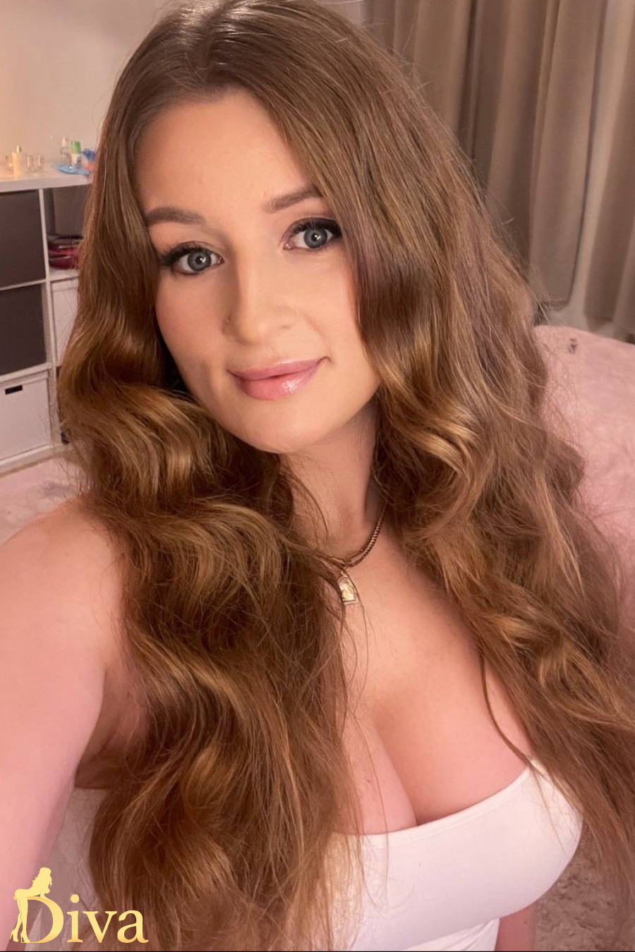light-brown-gloucester-road-south-kensington-high-street-kensington-earls-court-julie-r16972824128479-0001.jpg