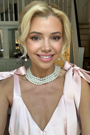 blonde-south-kensington-earls-court-gloucester-road-affery-r17650248526294-0002.jpg