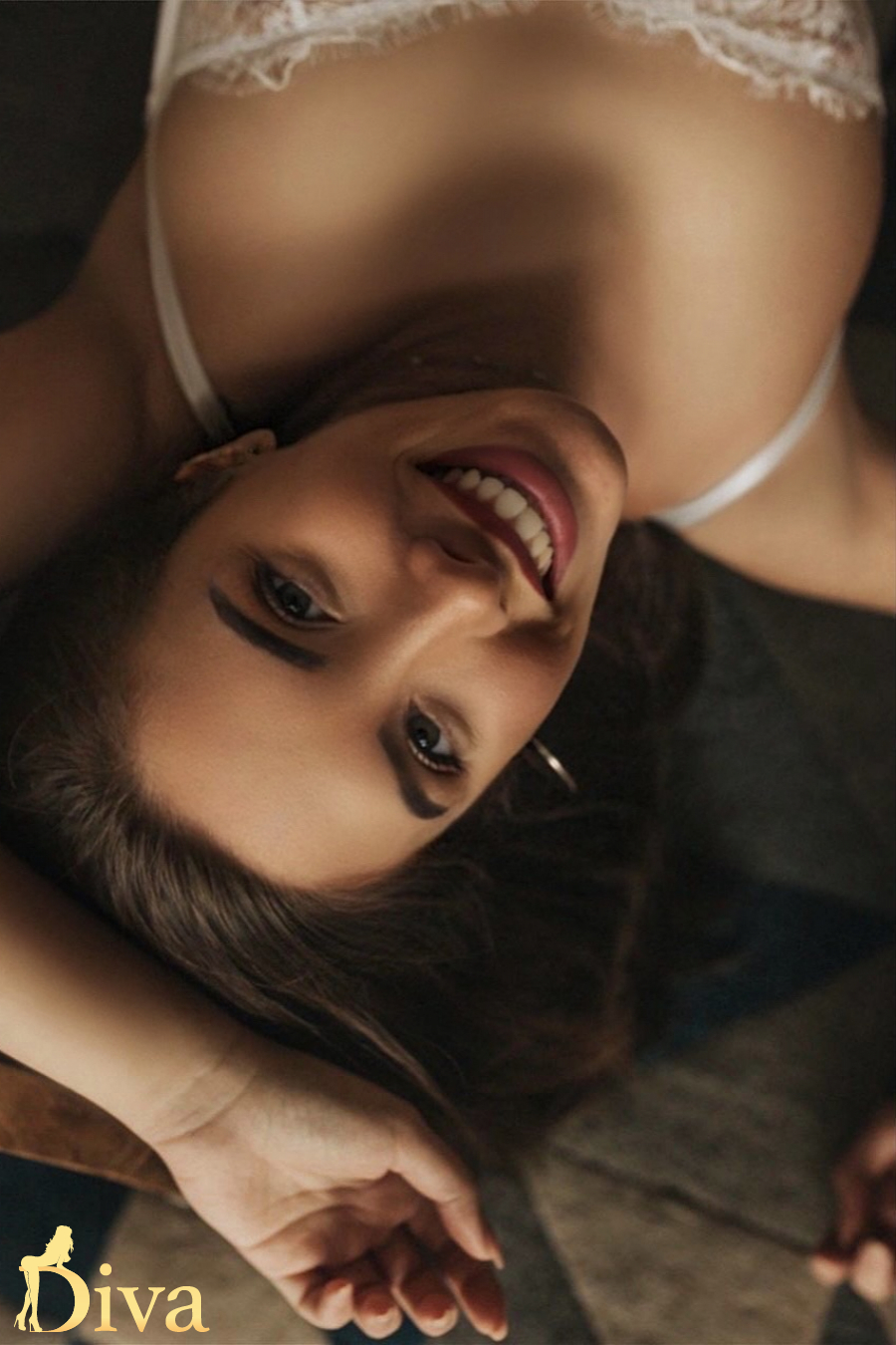 brunette-scarlett-r16972771520531-0001.jpeg