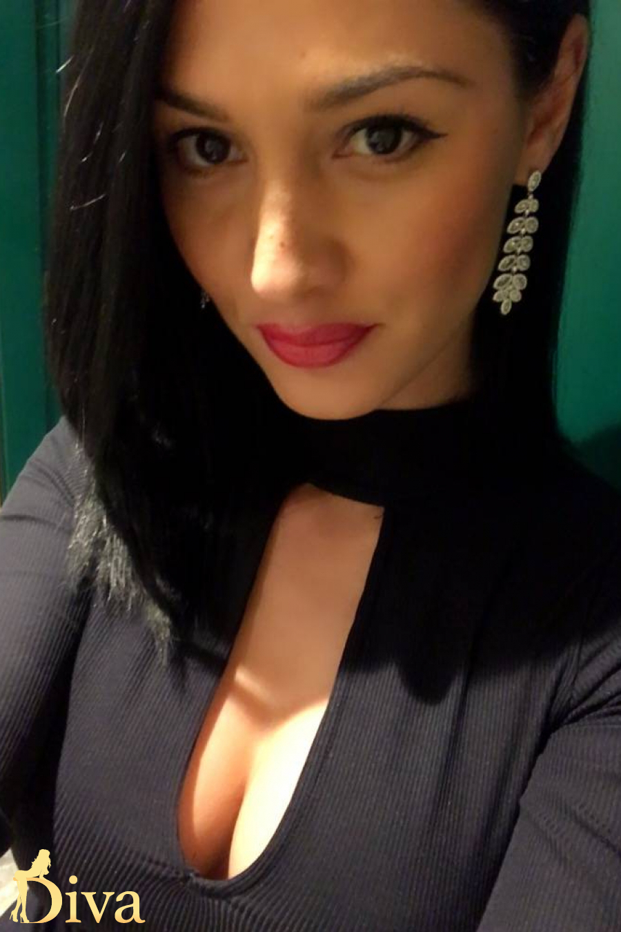 brunette-gloucester-road-earls-court-south-kensington-medea-r16975358183073-0002.jpg