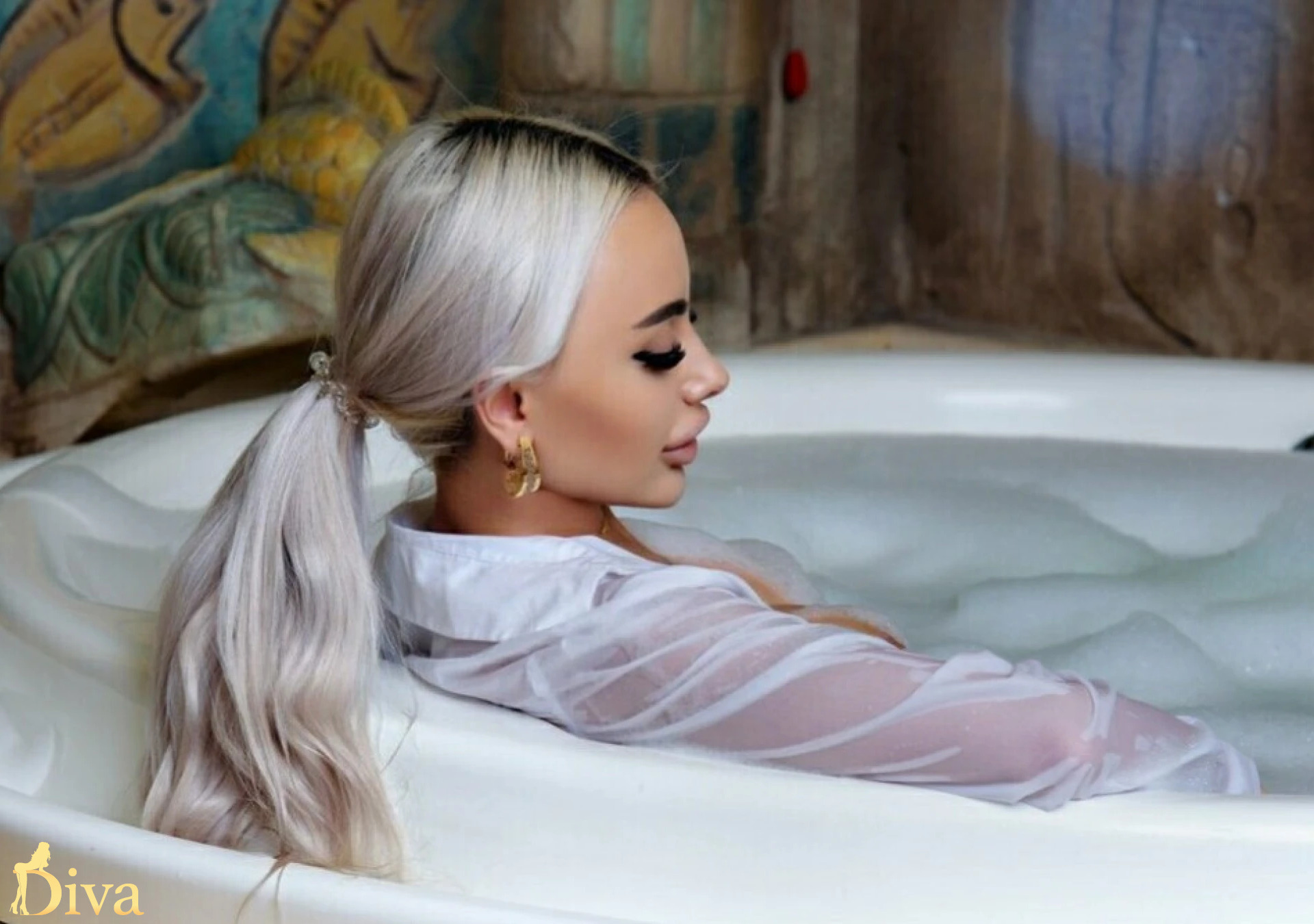 blonde-harley-r16973232100973-0002.jpeg
