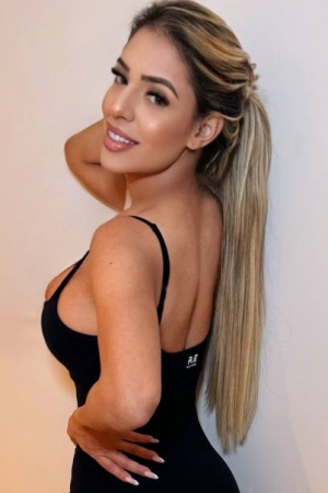 blonde-edgware-road-marble-arch-marylebone-bamerta-r17605313496755-0002.jpeg