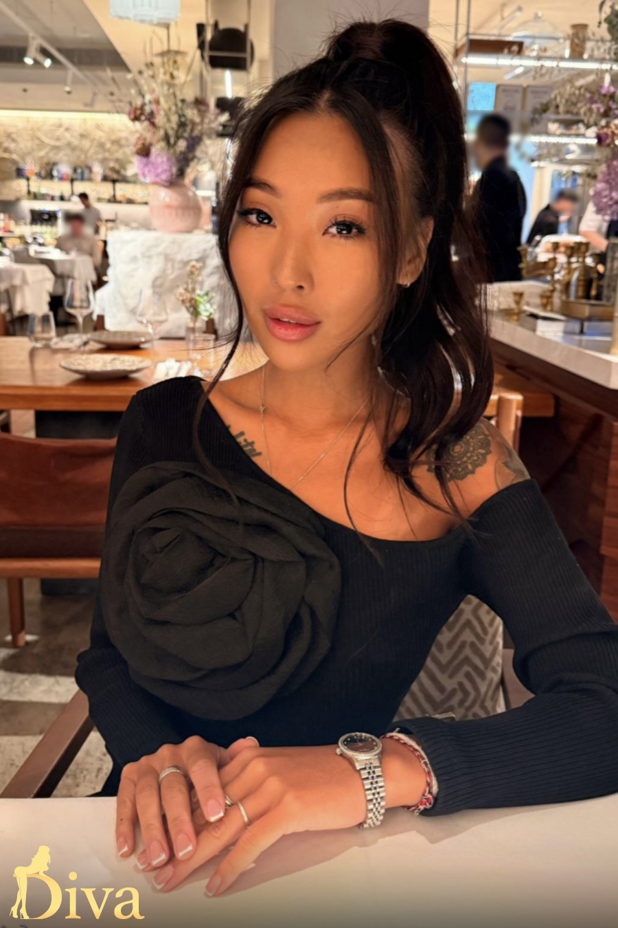 brunette-earls-court-south-kensington-gloucester-road-moonsan-r17628650645424-0002.jpg