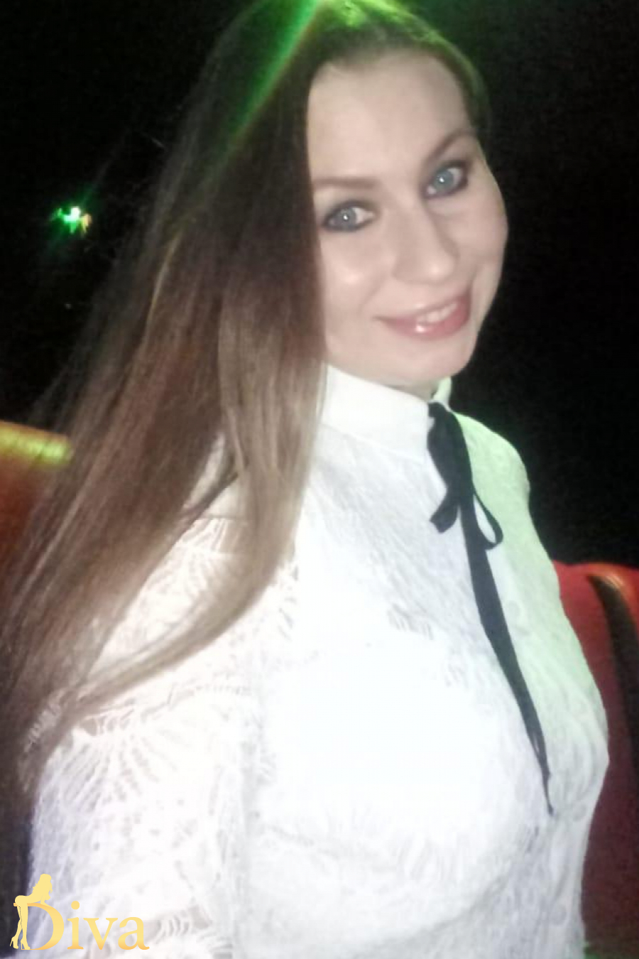 brunette-earls-court-high-street-kensington-west-kensington-gloucester-road-fira-r16974173424045-0002.jpeg