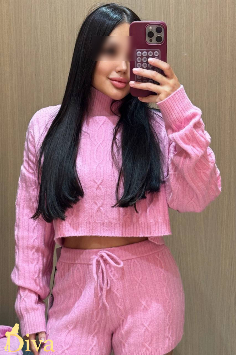 brunette-goodge-street-euston-square-warren-street-flokita-r17711586056145-0002.jpg